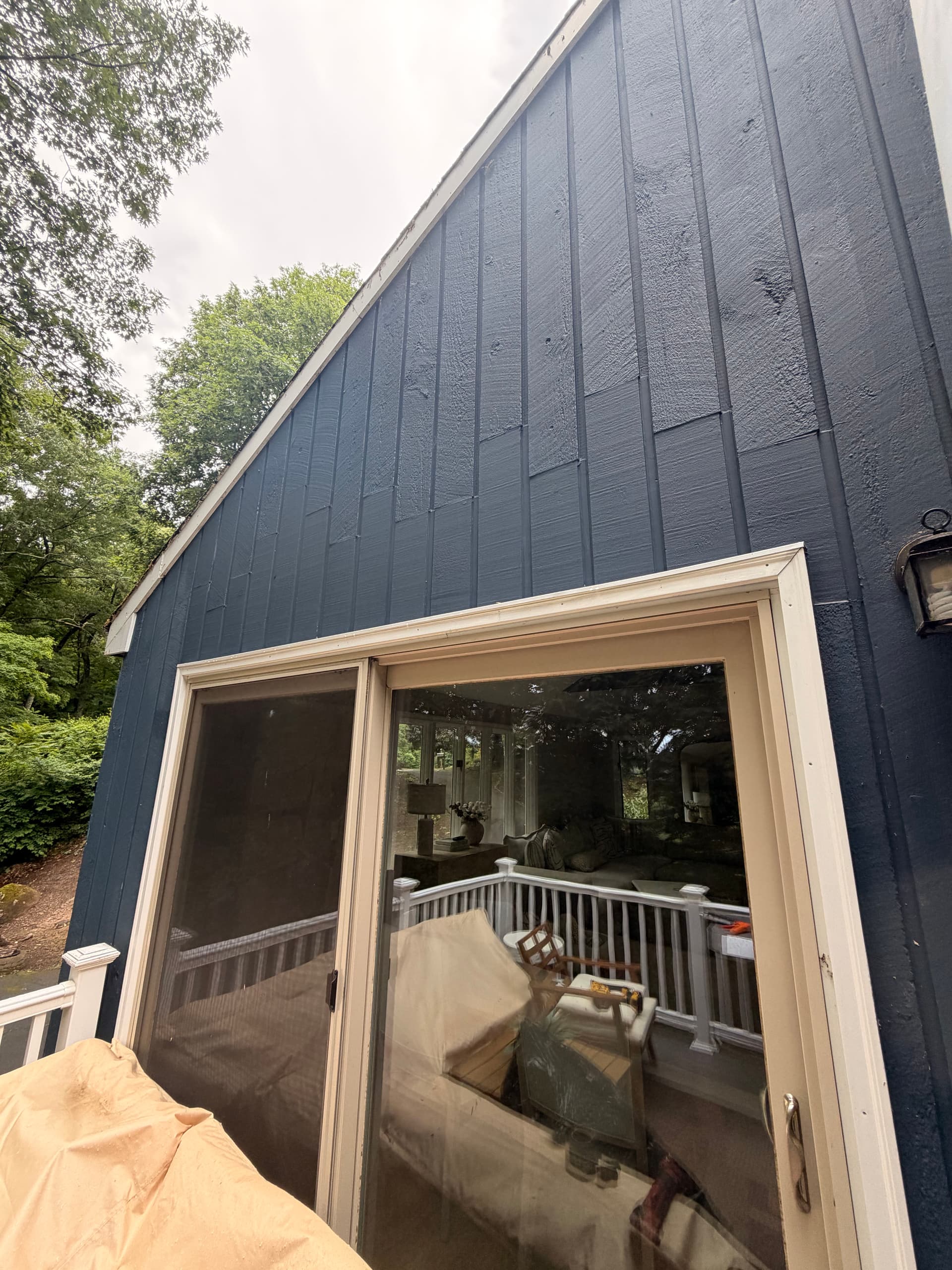 Gallery photos for Exterior Siding Repair and Paint Done Right in Connecticut: Image #1