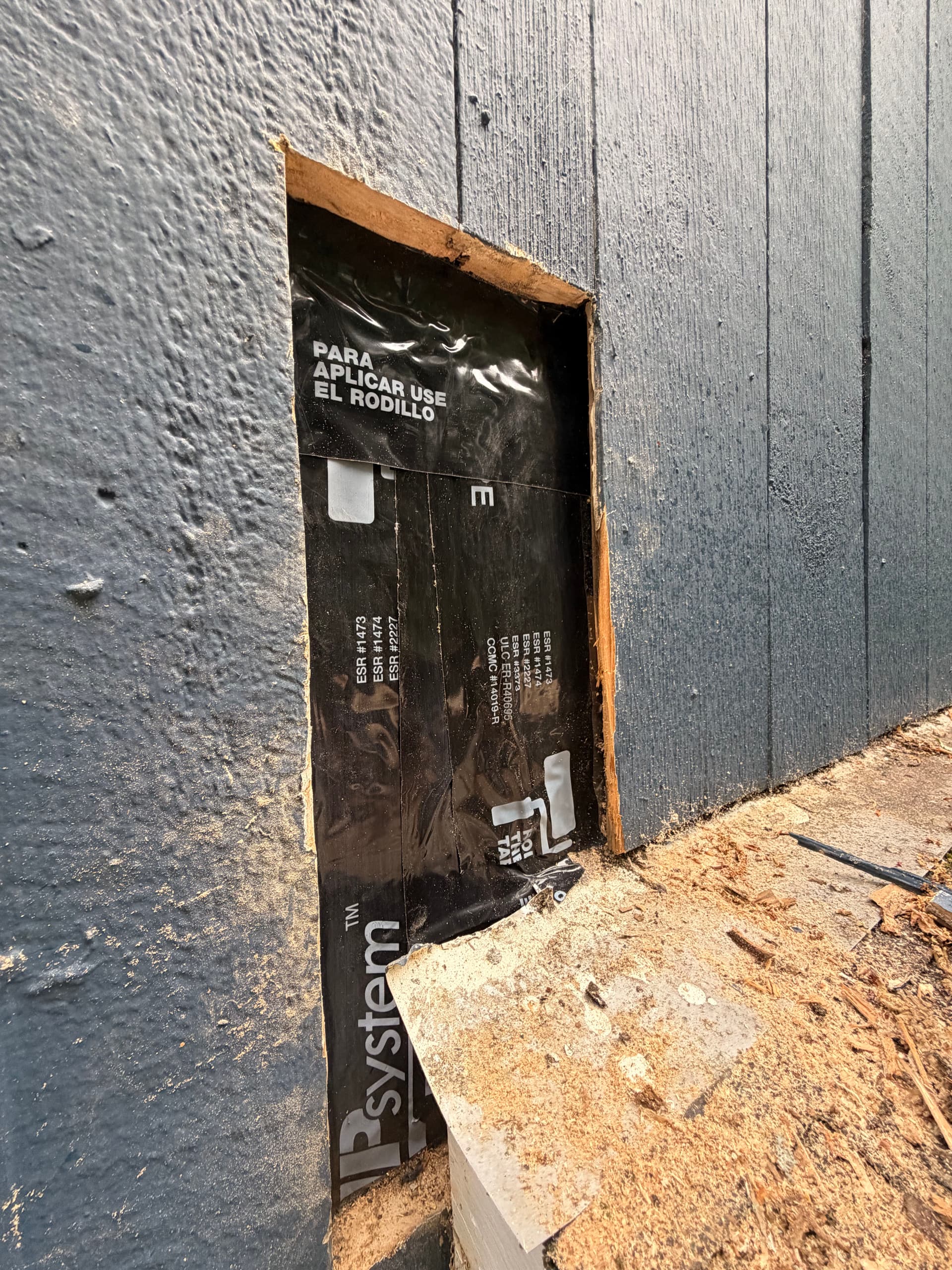 Gallery photos for Exterior Siding Repair and Paint Done Right in Connecticut: Image #2
