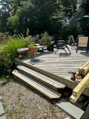 Gallery photos for Cozy Outdoor Deck Transformation in West Hartford: Image #2