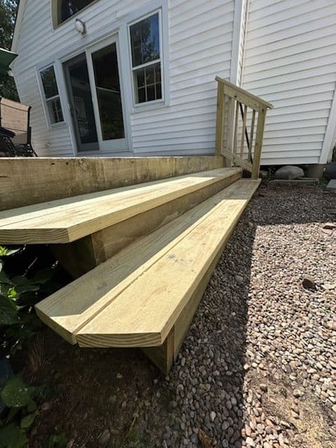 Gallery photos for Enhance Your Outdoor Space with Custom Decks: Image #3