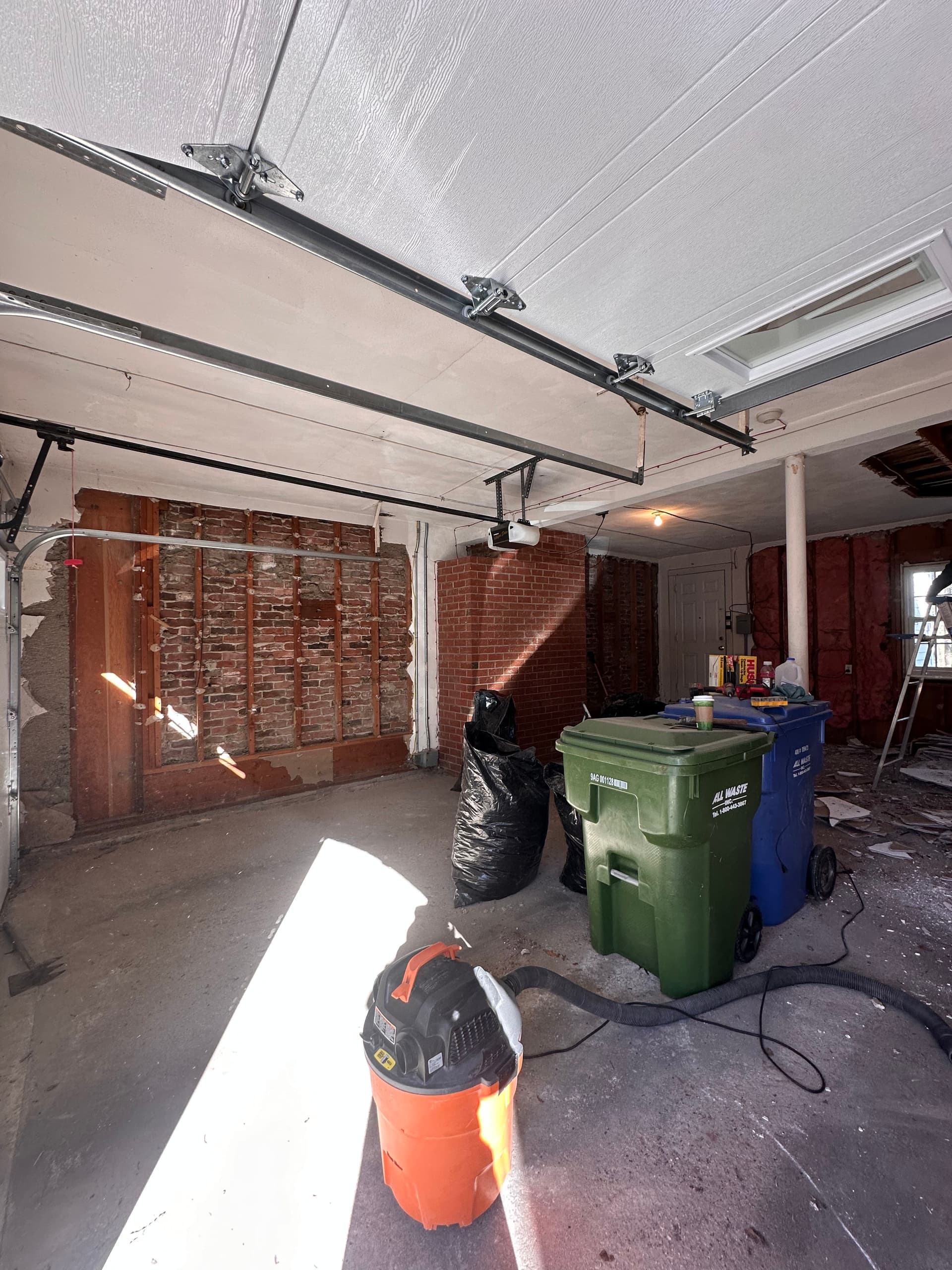 Avon CT Garage Demo and Rebuild Done Right image
